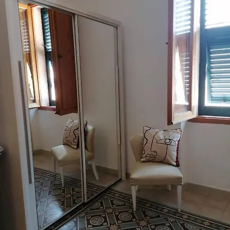 Casa Verdina, Nel Cuore Di * Alguer